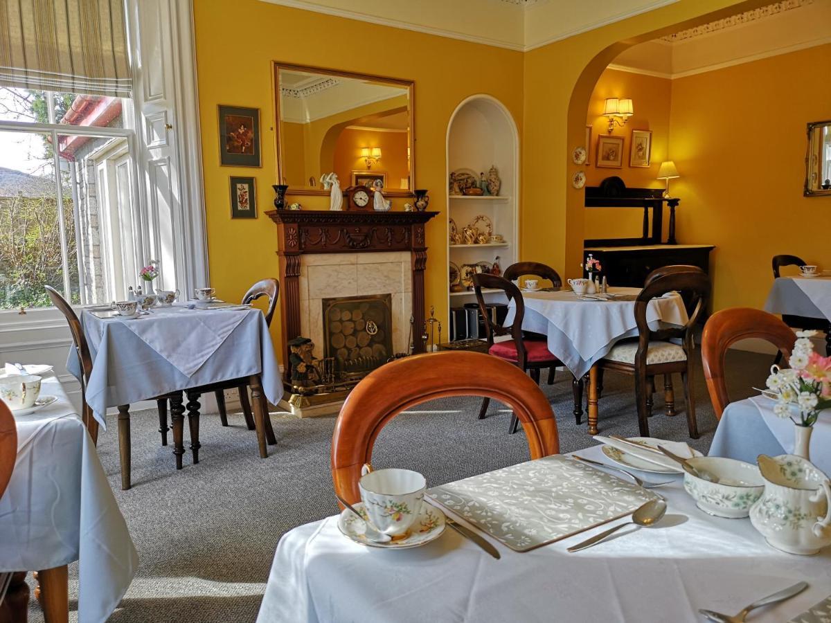 Annslea Guest House Pitlochry Bagian luar foto